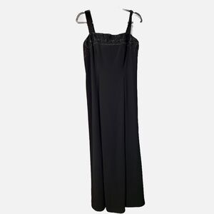Ursula sleeveless black gown